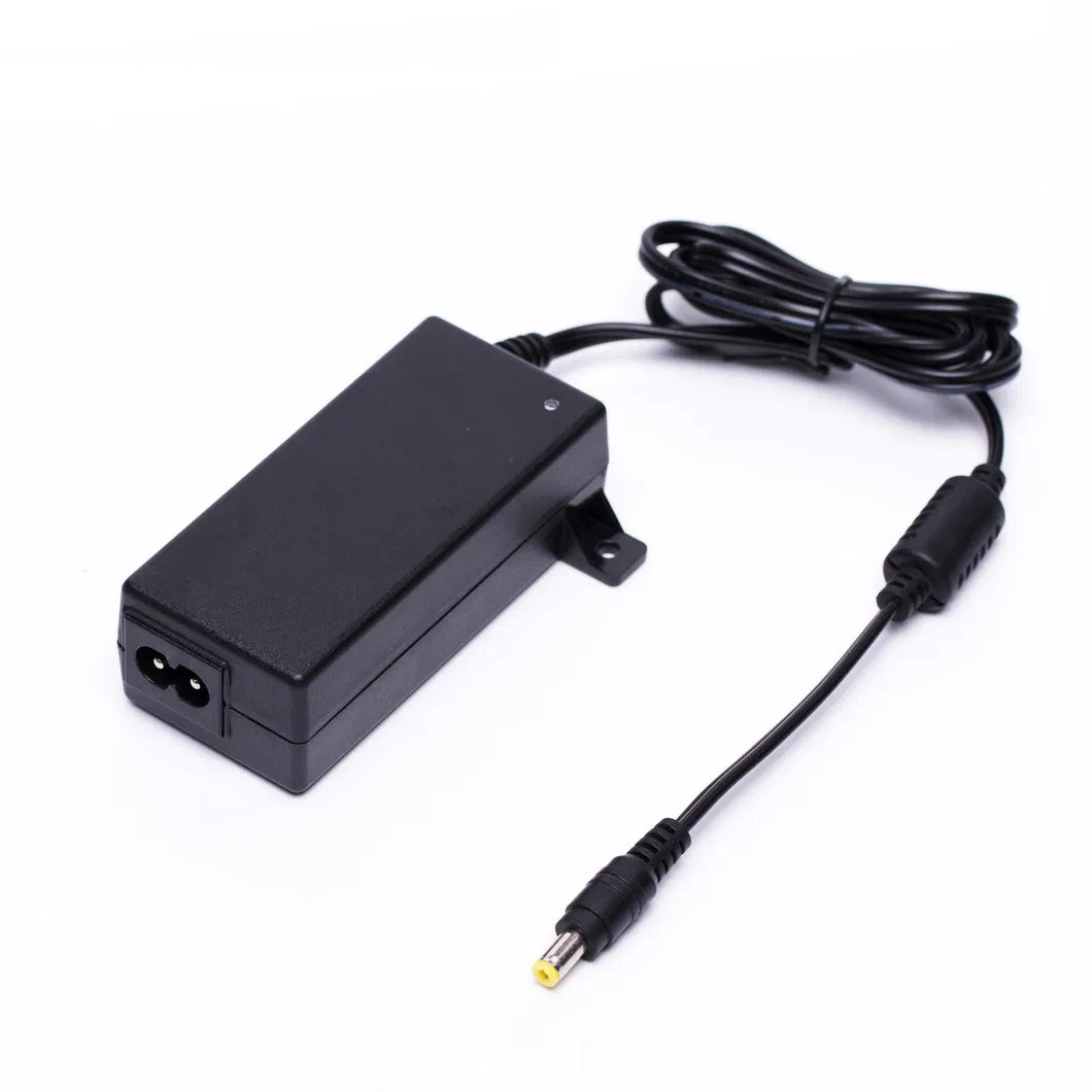 Universal 24W 12V2a UK Plug EU Plug Us Plug Desktop AC Adapter Switching Power Supply with CE/FCC/CCC Approval